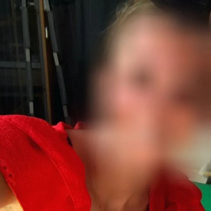 Hajar, 36