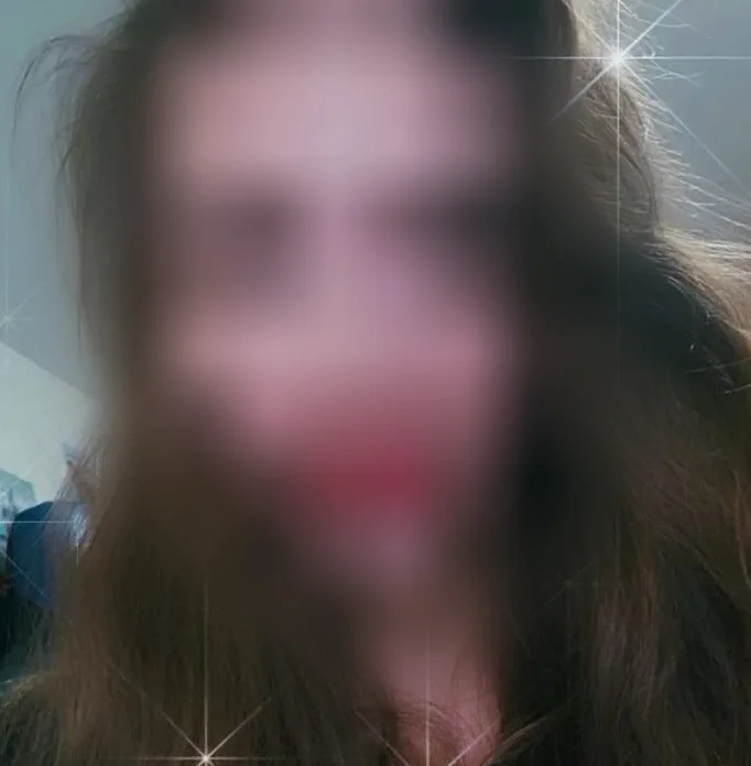 Hanna, 29