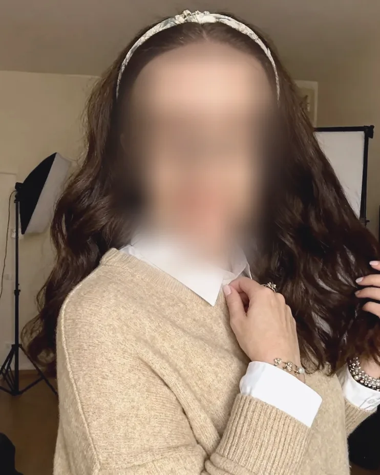 Monique, 28