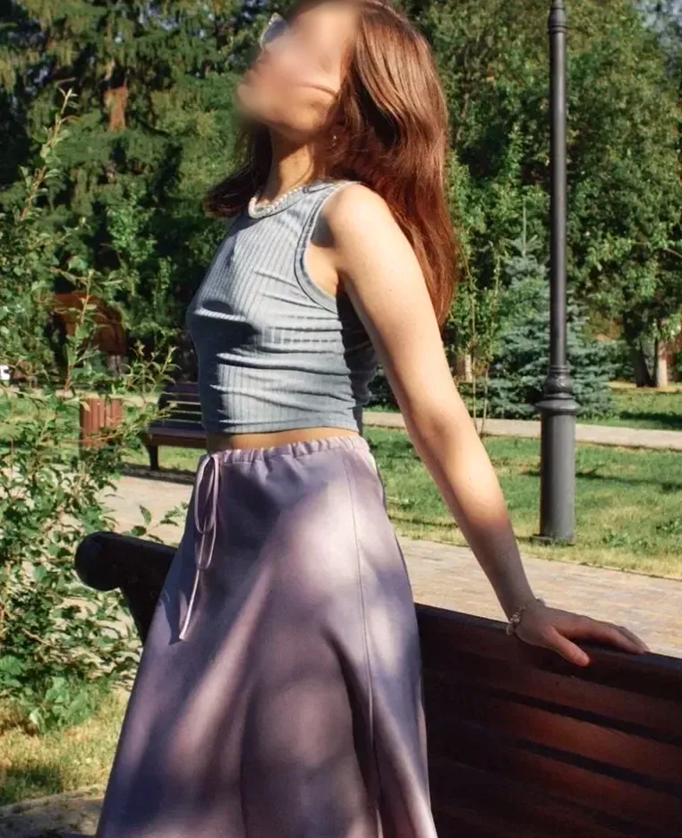 Sabine, 21
